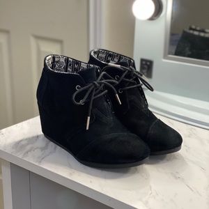 Toms booties